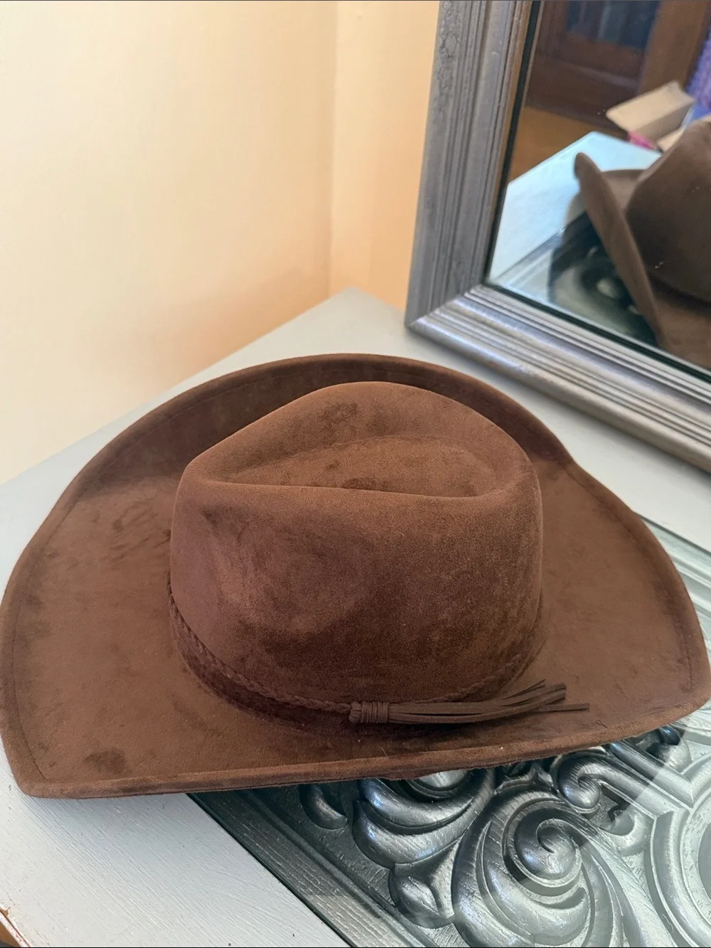 Cattleman Style Brown Faux Suede Velvety Cowboy Hat Western Accessory